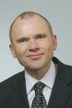 Prof.Dr. Dirk Holtbrgge